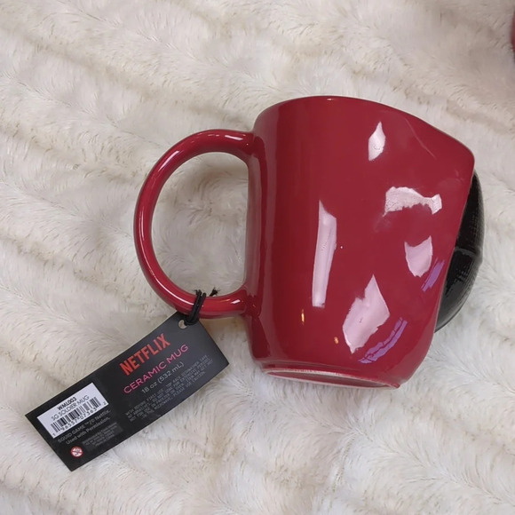 Squid Game Set of 4 Mugs - Picture 4 of 11